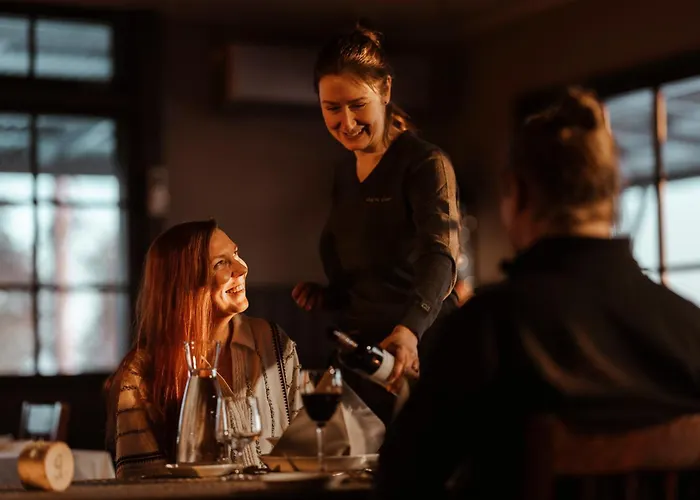 Arctic Giant Ξενοδοχείο με διαμερίσματα 4*